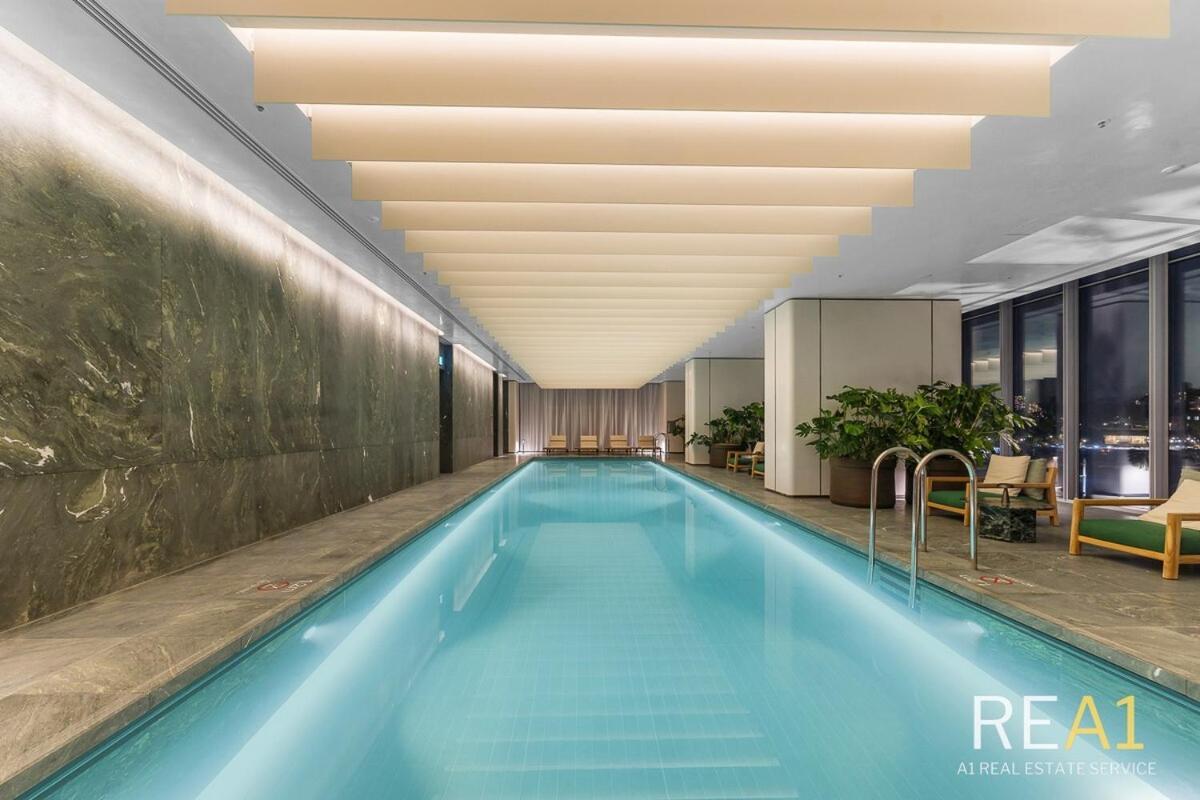 Apartment High-level 2b Stunning Water Views In Barangaroo Sydney