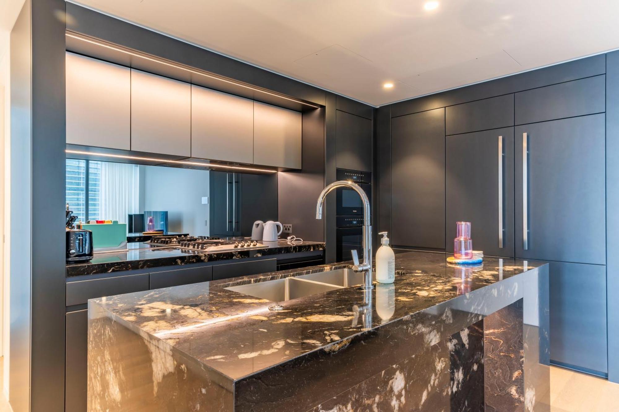 High-level 2b Stunning Water Views In Barangaroo Apartment *